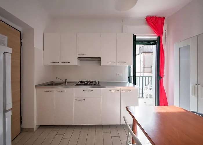 شقة Residenza Andrea E Benedetta مارينا دي سكيافوني