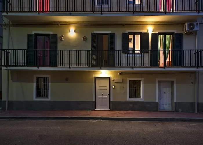 Residenza Andrea E Benedetta 马里纳斯基亚沃尼亚